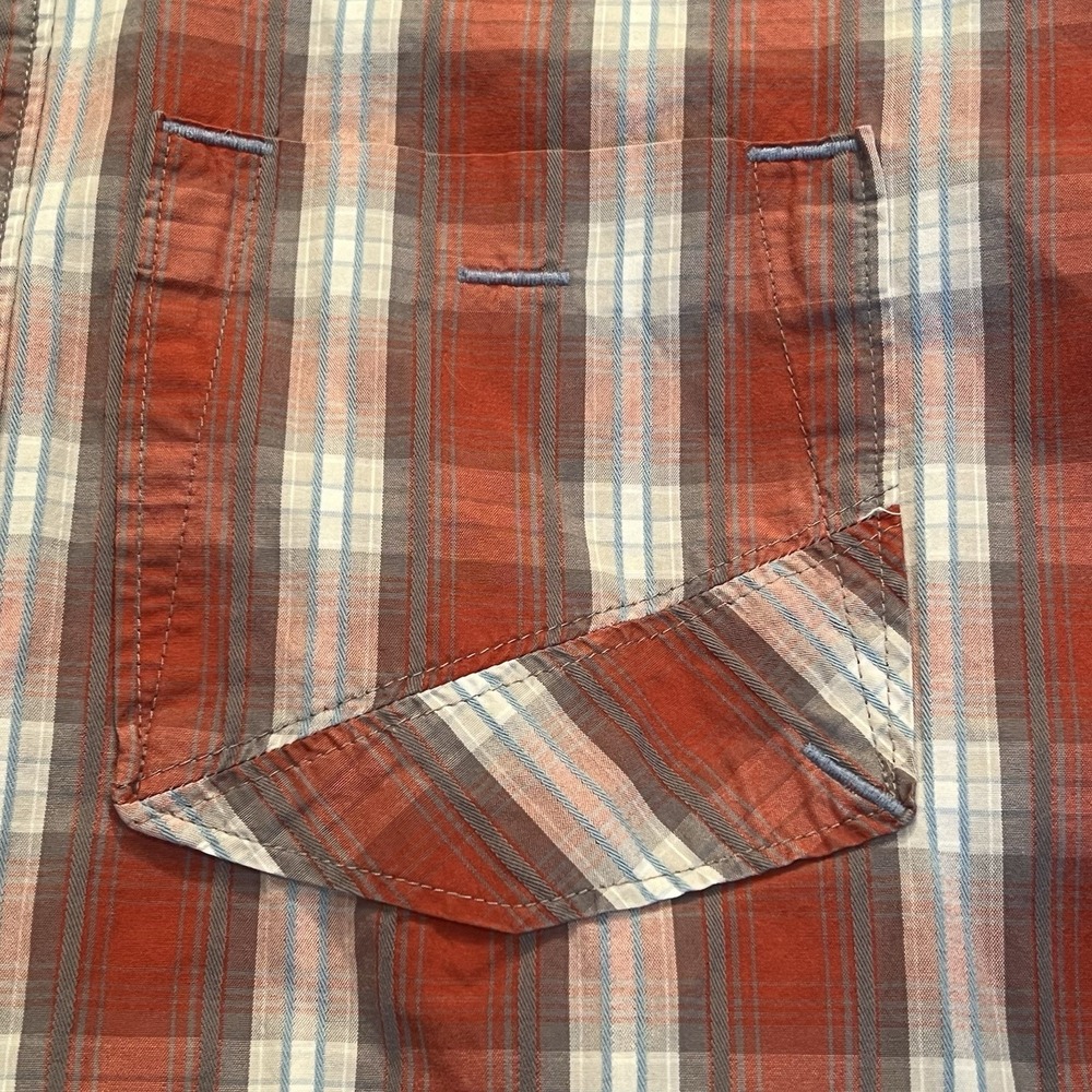 Cabela's Short Sleeve Shirt Men's Medium Red Plaid Button Up Hike Camp Outdoors - Picture 8 of 13